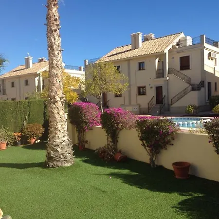 Casa De Nio * Algorfa